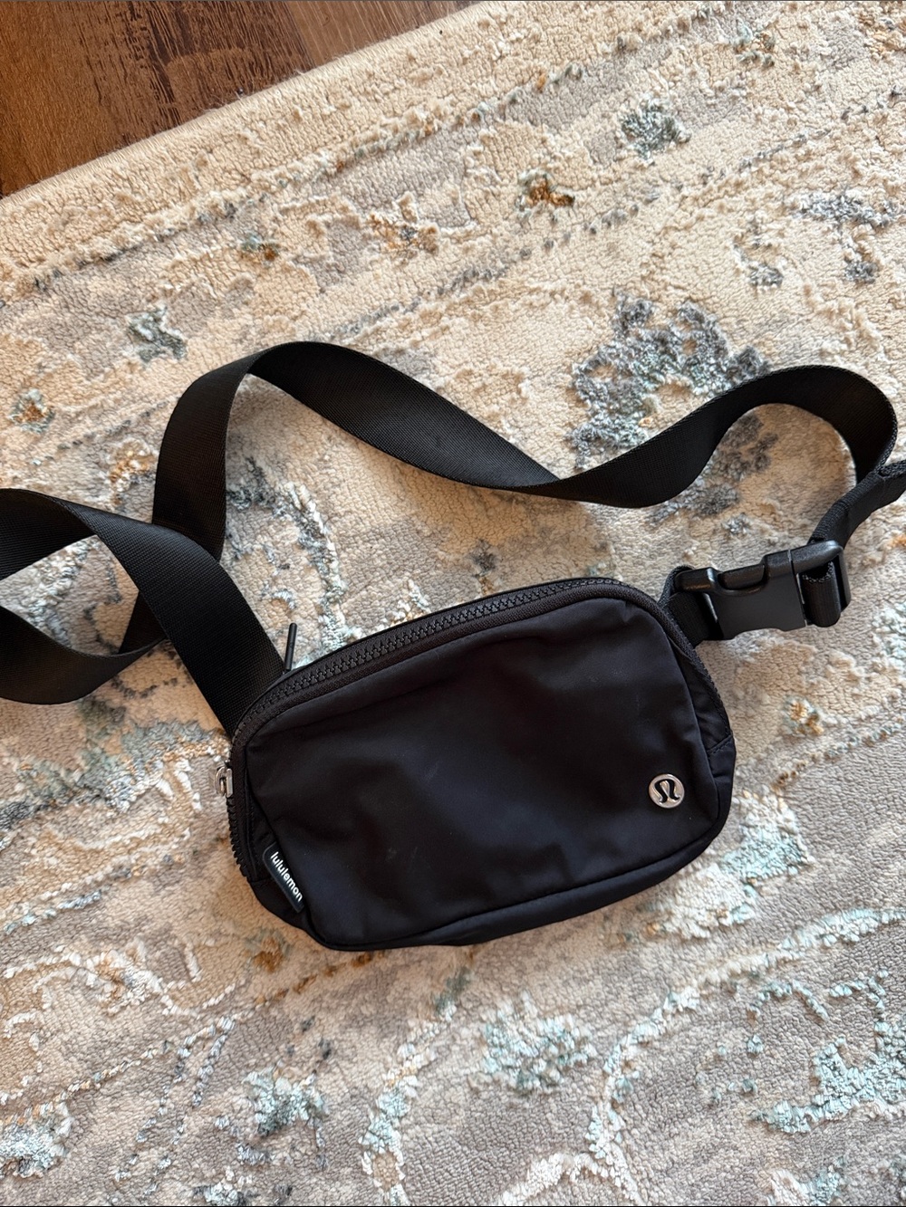 Lululemon belt bag 1L